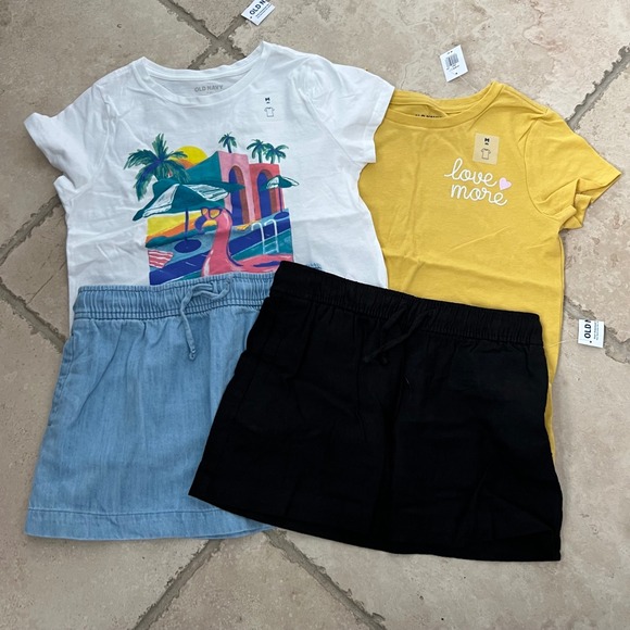 Old Navy Other - Old Navy Girls 4pc Summer Outfit LOT Size M 8 Flamingo Tees & Skirts NEW Linen